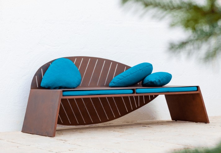 Corten-Möbel-Einrichtung-hergestellt-in-Italien-Stahlmöbel-LILA | Sofa aus Corten
