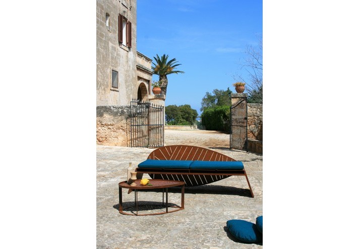 Corten-Möbel-Einrichtung-hergestellt-in-Italien-Stahlmöbel-LILA | Sofa aus Corten