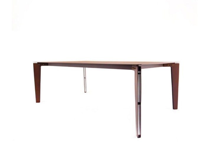 Arredamento-in-acciaio-Stile-industriale-Arredamento-in-corten-Arredamento made-in-Italy-LEGGERO_001 | Tavolo in corten