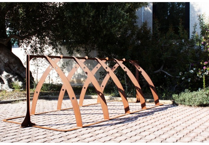 Arredamento-in-acciaio-Stile-industriale-Arredamento-in-corten-Arredamento made-in-Italy-ARCO | Portabicicletta in corten