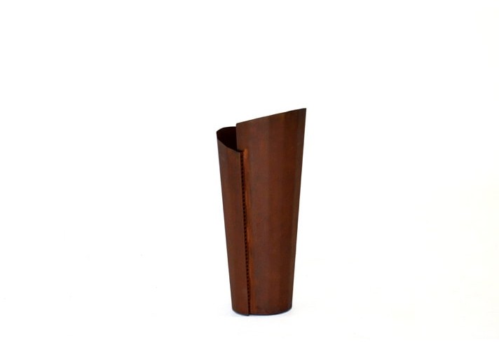 Design-furniture-Italy-Corten-design-Design-made-in-Italy-Italian-design-store-INCASTRO | Corten umbrella stand