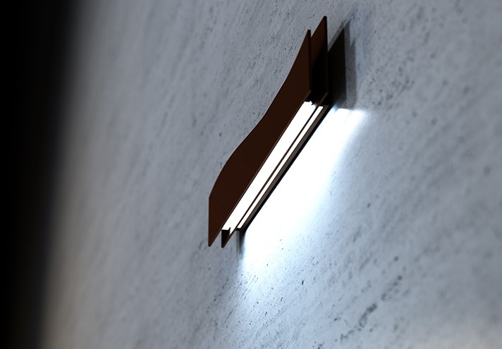 Corten-Möbel-Einrichtung-hergestellt-in-Italien-Stahlmöbel-ESSE 002 | Wandleuchte aus Corten