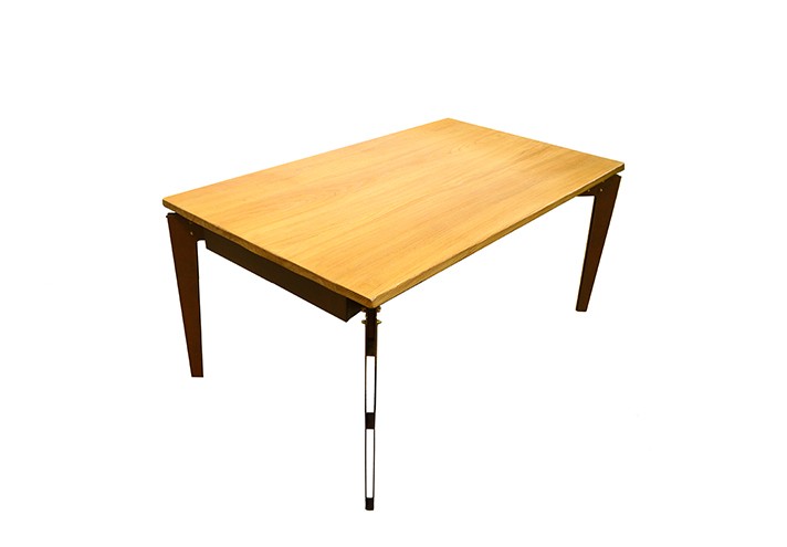 Design-furniture-Italy-Corten-design-Design-made-in-Italy-Italian-design-store-LEGGERO 02 | Extendable Corten table