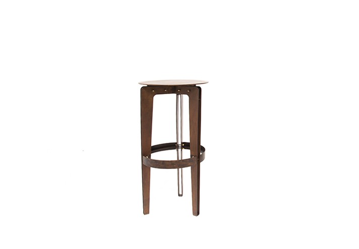 Corten-Möbel-Einrichtung-hergestellt-in-Italien-Stahlmöbel-LEGGERO | Hocker aus Corten