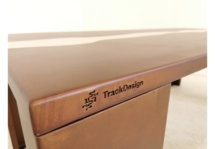 Meubles-design-en-acier-corten-Style-industriel-Acier-corten-intérieur-Intérieur-moderne-TIVOLI | Table en corten