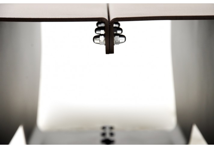 Arredamento-in-acciaio-Stile-industriale-Arredamento-in-corten-Arredamento made-in-Italy-TUNNEL | Panca in corten