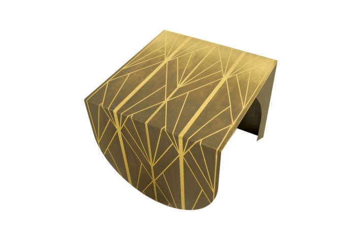 Meubles-design-en-acier-corten-Style-industriel-Acier-corten-intérieur-Intérieur-moderne-AESTUS | Table basse en laiton