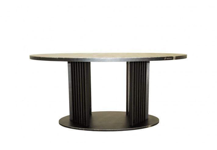 Corten-Möbel-Einrichtung-hergestellt-in-Italien-Stahlmöbel-OVOV | Tisch aus Stahl