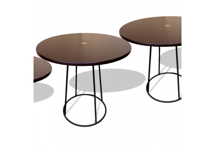 Corten-Möbel-Einrichtung-hergestellt-in-Italien-Stahlmöbel-VINYL | Tisch aus Stahl