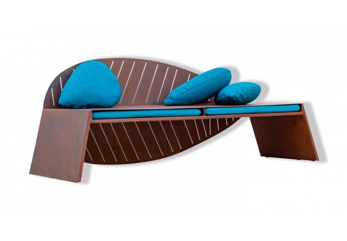 Design-furniture-Italy-Corten-design-Design-made-in-Italy-Italian-design-store-LILA | Corten sofa