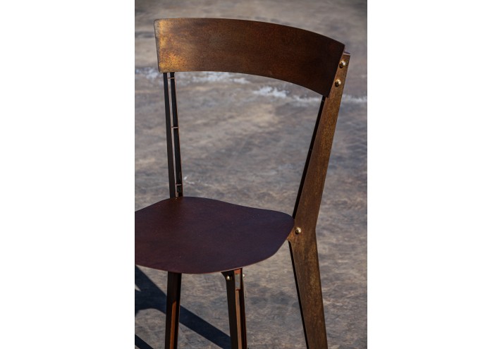 Arredamento-in-acciaio-Stile-industriale-Arredamento-in-corten-Arredamento made-in-Italy-ZINNIA | Sedia in corten