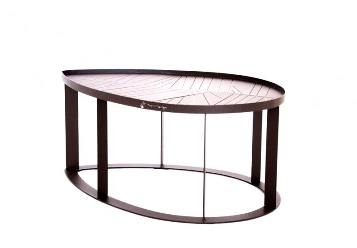 Corten-Möbel-Einrichtung-hergestellt-in-Italien-Stahlmöbel-LILA | Couchtisch aus Corten