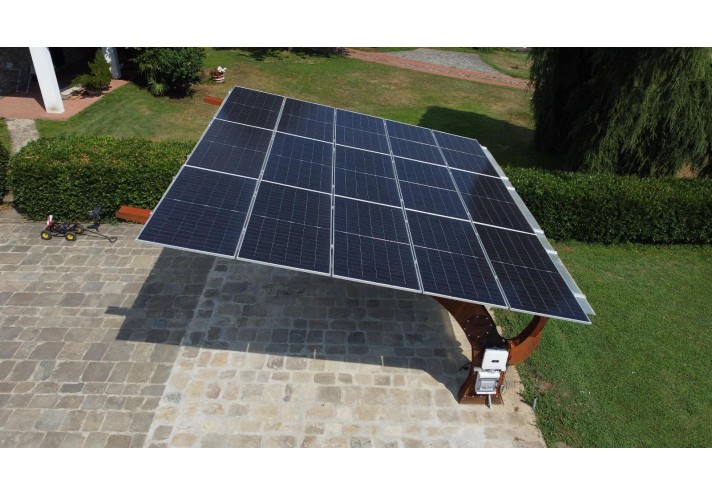 Corten-Möbel-Einrichtung-hergestellt-in-Italien-Stahlmöbel-SEQUOR | Photovoltaik-Überdachungen