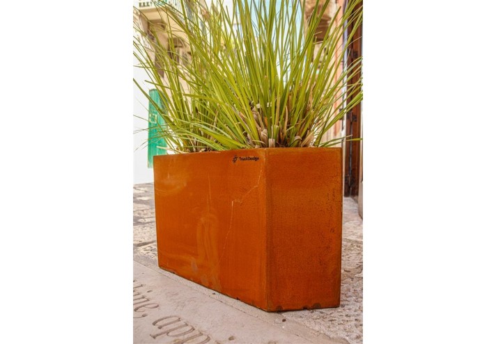 Arredamento-in-acciaio-Stile-industriale-Arredamento-in-corten-Arredamento made-in-Italy-OPERA&AREPO | Fioriera in corten