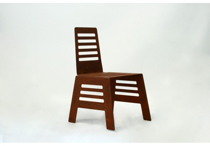 Corten-Möbel-Einrichtung-hergestellt-in-Italien-Stahlmöbel-CUT | Stuhl aus Corten