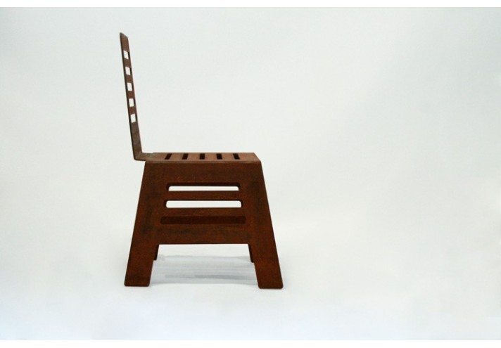 Meubles-design-en-acier-corten-Style-industriel-Acier-corten-intérieur-Intérieur-moderne-CUT | Chaise en Corten