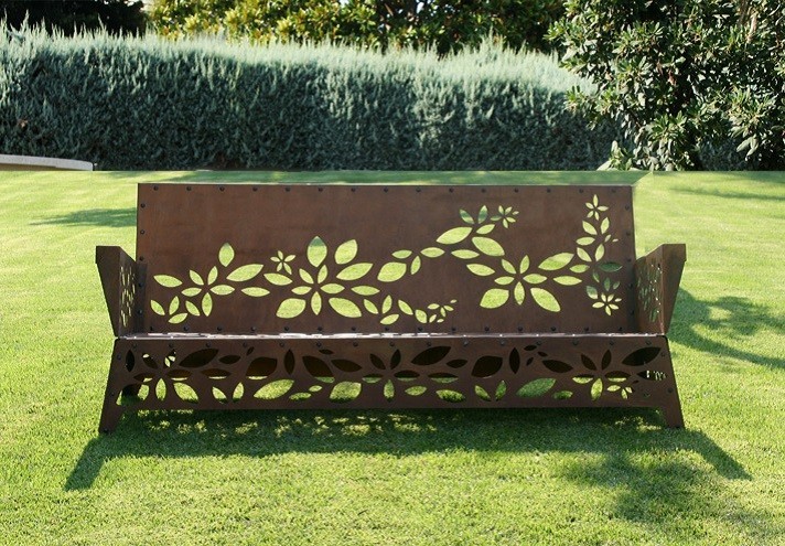 Design-furniture-Italy-Corten-design-Design-made-in-Italy-Italian-design-store-HANAMI | Corten sofa