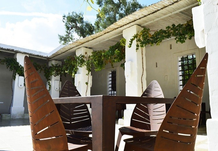 Meubles-design-en-acier-corten-Style-industriel-Acier-corten-intérieur-Intérieur-moderne-LILA | Table en corten