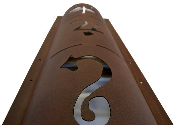 Corten-Möbel-Einrichtung-hergestellt-in-Italien-Stahlmöbel-ITRIA_009 | Wandleuchte aus Corten