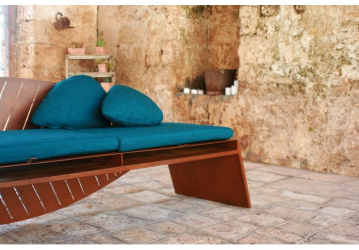 Corten-Möbel-Einrichtung-hergestellt-in-Italien-Stahlmöbel-LILA | Sofa aus Corten
