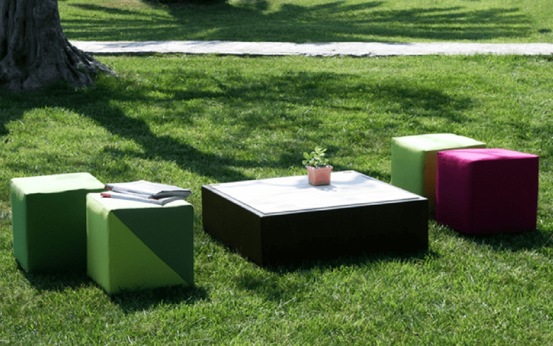 Outdoor-Living-Pouf-Opla-TrackDesign