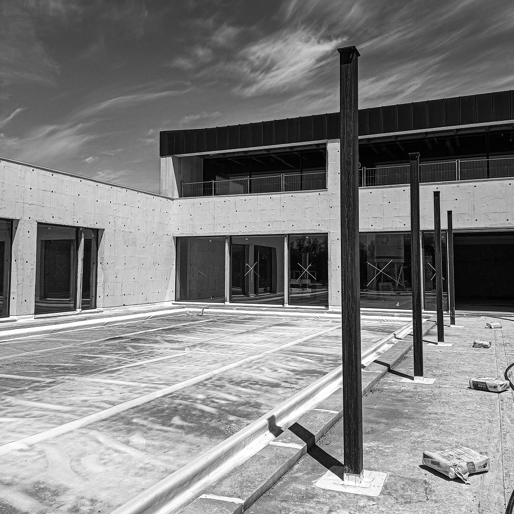 lavorazione metalli, ringhiere per scale, progetti fotovoltaici, scala a chiocciola, scala in ferro