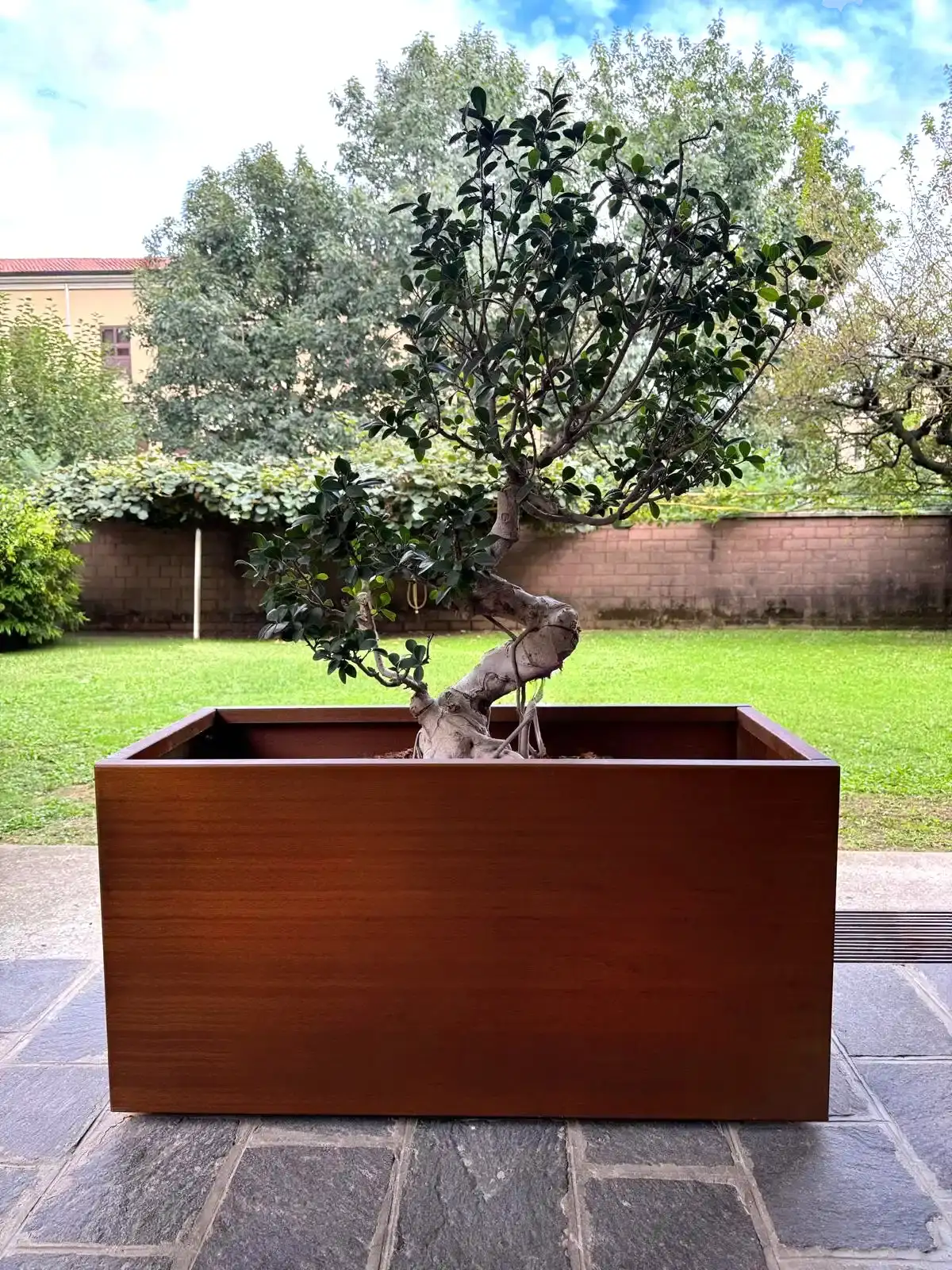 Fioriera in acciaio Corten per esterno e giardino su misura