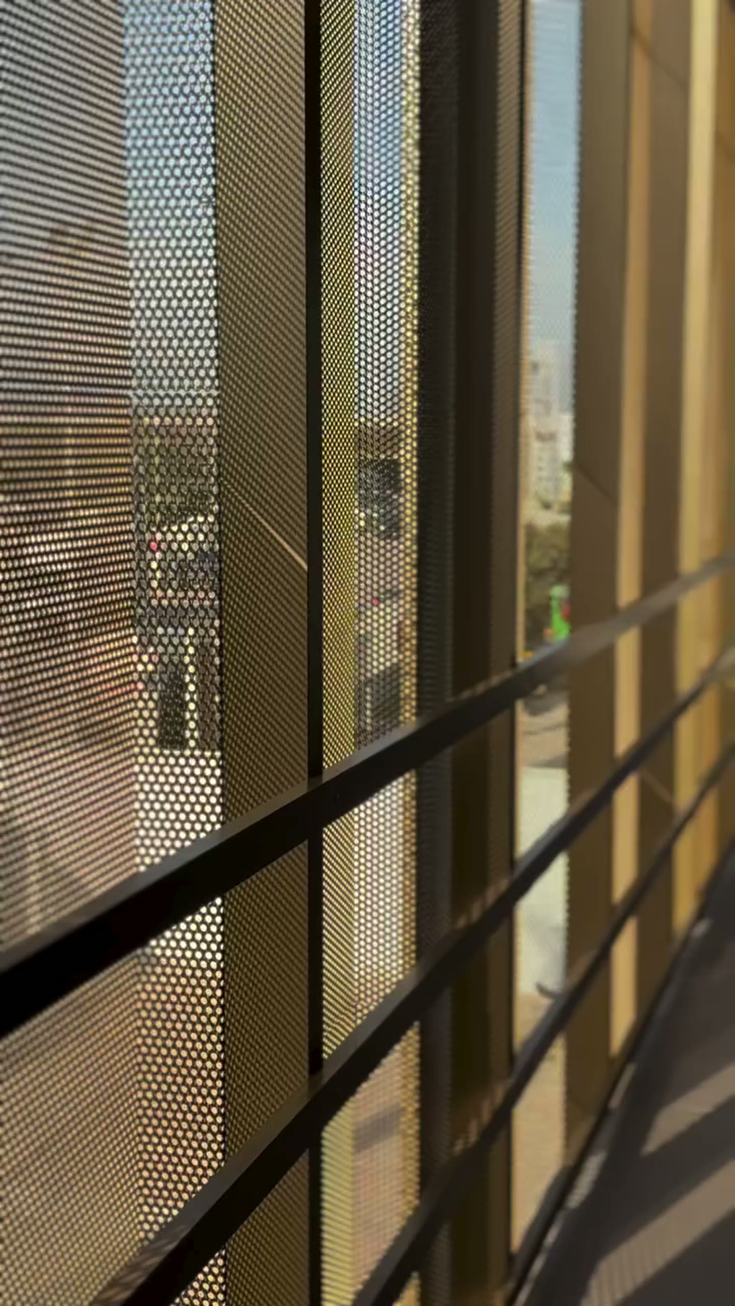 Facciata ventilata — sede aziendale privata in Corten