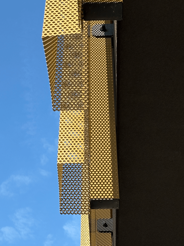 Facciata Ventilata — Sede Aziendale — Sottostruttura in alluminio