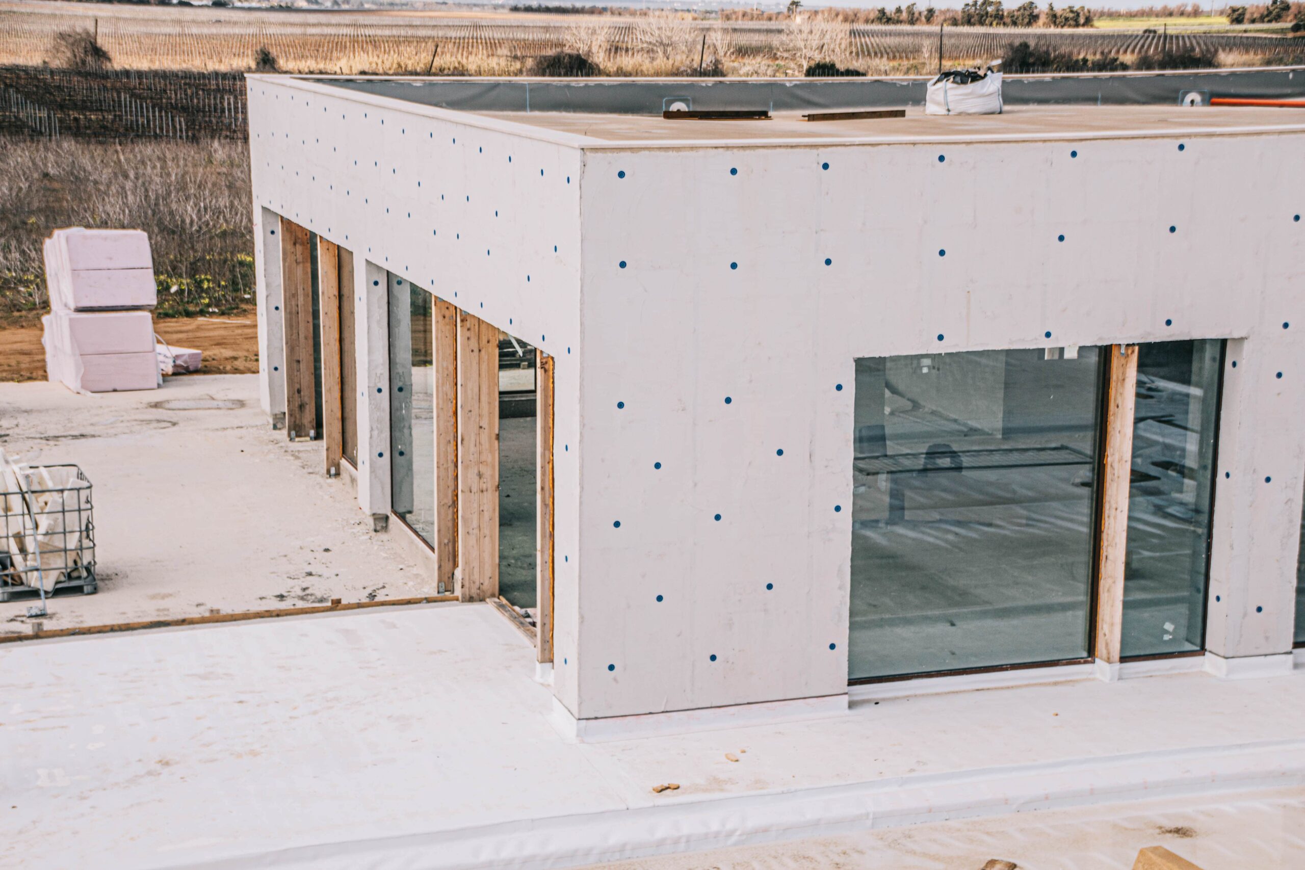 Tenuta Rubino — La Casa del Susumaniello — Edificio in fase di isolamento